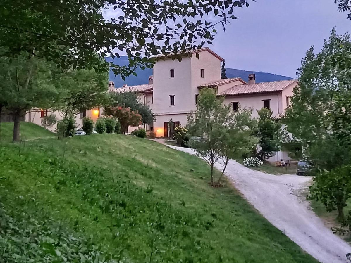 Agriturismo Il Covo Del Solengo Valtopina Екстер'єр фото