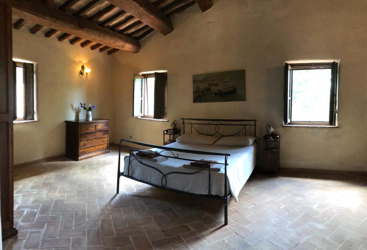 Agriturismo Il Covo Del Solengo Valtopina Екстер'єр фото